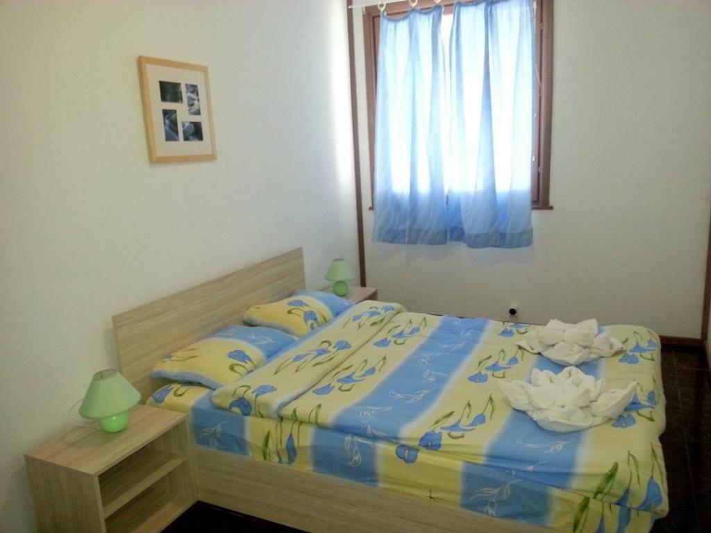 Комплекс Белите Къщи Shtarkelovo Gnezdo Luaran gambar