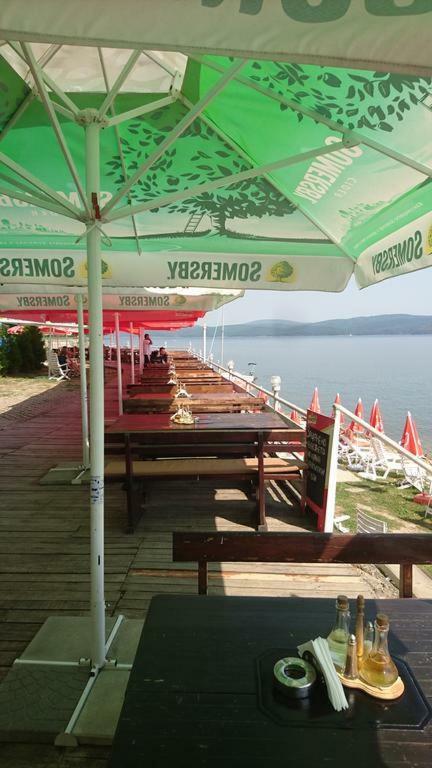 Комплекс Белите Къщи Shtarkelovo Gnezdo Luaran gambar